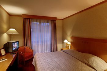Hotel Aux Chants Des Oiseaux Ottrott